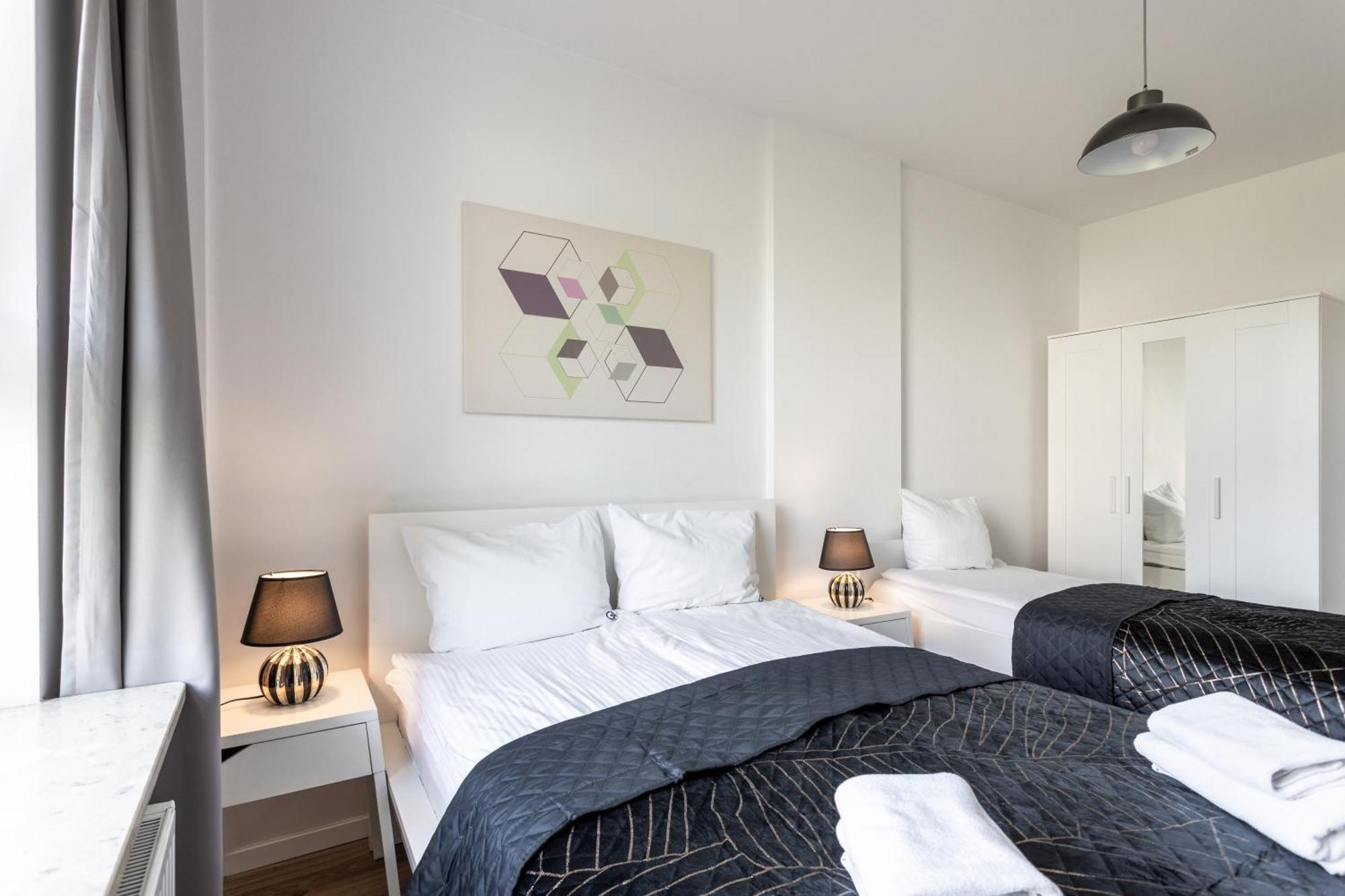 Urban Chic - Pereca - Rondo Onz - Luxury Warsaw Stays - 14 People Kültér fotó